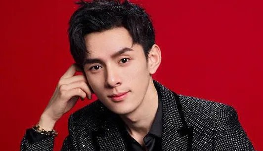 李佳琦公司因涉虚假宣传被罚30万，你觉得这个惩罚力度怎么样？