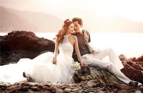 天长地久婚纱摄影怎么样   夜景婚纱照都有哪些元素