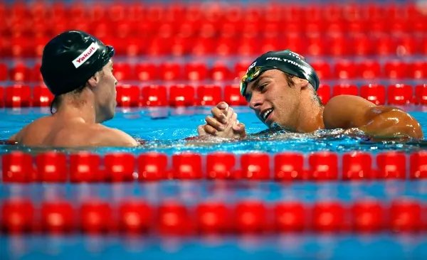 孙杨退赛前36小时发生了什么？心脏不适+撞头