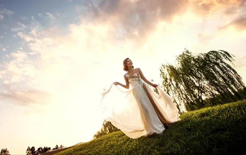 V2视觉婚纱摄影简介  V2视觉婚纱摄影怎么样