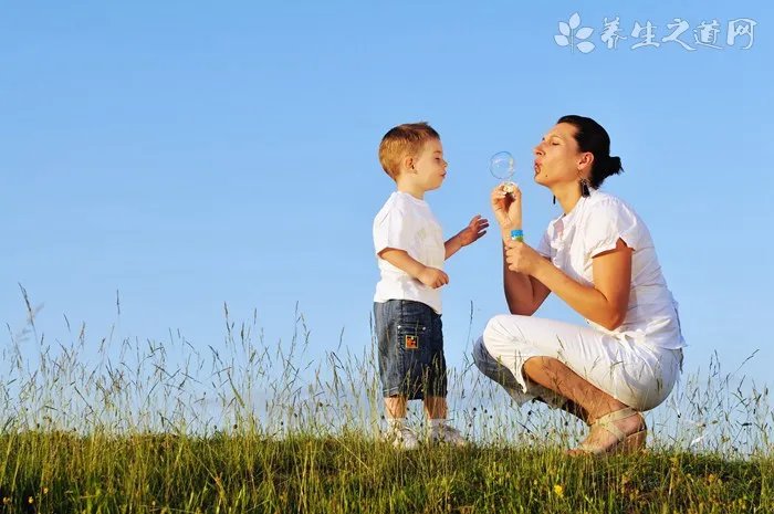 月抛美瞳什么牌子好 美瞳十大品牌排行榜