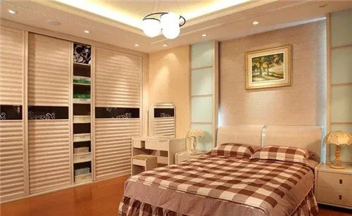 卡诺亚衣柜用什么板材好 不同衣柜板材的特点介绍