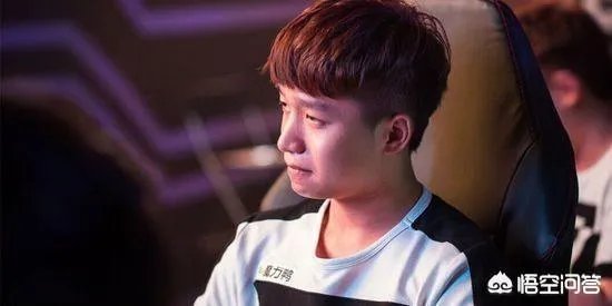 厂长微博意味深长，暗示要退役，老WE五人或将全部告别赛场，你怎么看待明凯的选择？