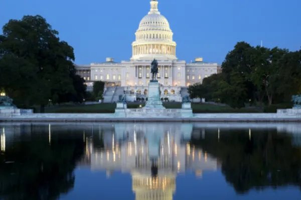 华盛顿曾迫切的想要成为英国军官，后来为何要反抗英国？