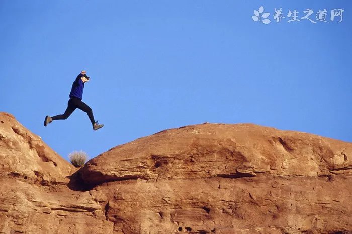 怎么画出咬唇妆