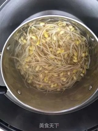 凉拌豆芽菜