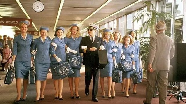 莱昂纳多在《猫鼠游戏》中的表现如何？