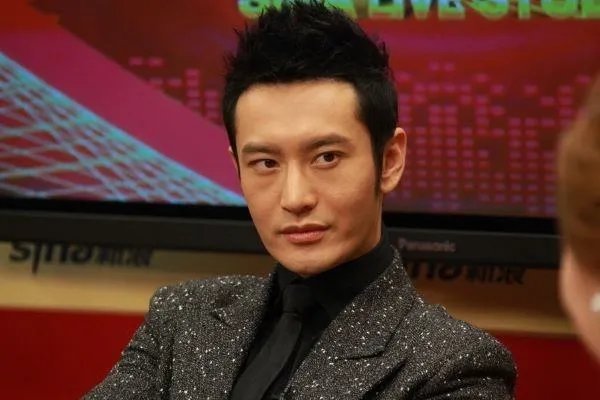 赵薇为何会加入《演员请就位》，黄晓明揭露背后的原因是什么？