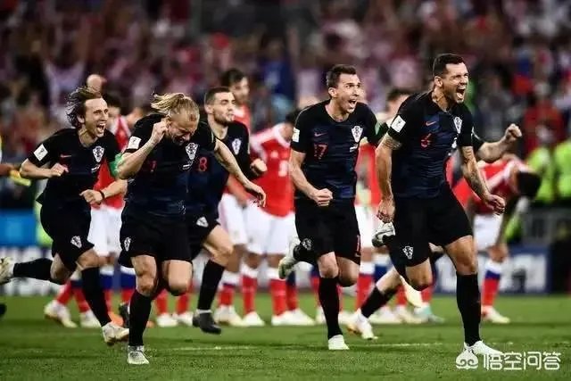 世界杯决赛法国对阵克罗地亚，如何预测总进球数？