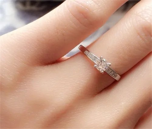 买铂金戒指哪个牌子好 2017铂金戒指价格一览表