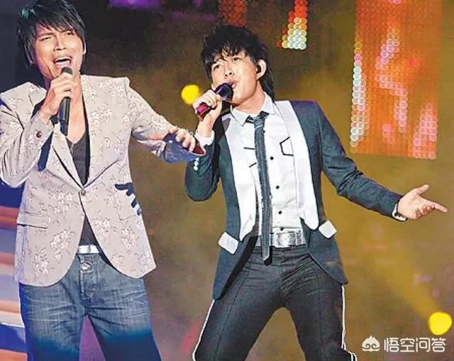 你觉得杨宗纬会和萧敬腾合作吗？如何评价两人？