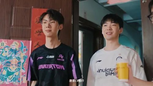 《英雄联盟》LPL官方电竞短剧定档 斯外戈、骆歆等主演