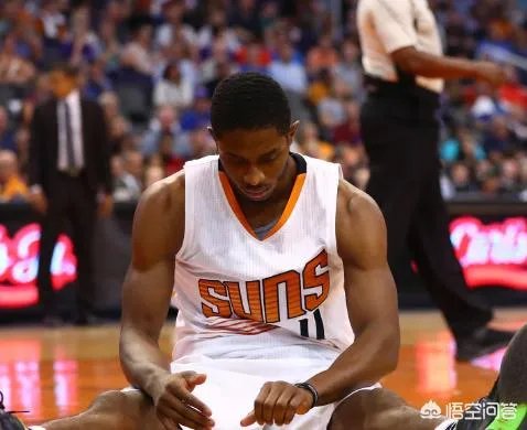 如何看待火箭将安德森和梅尔顿交易至太阳，换来布兰顿·奈特和马奎斯·克里斯？