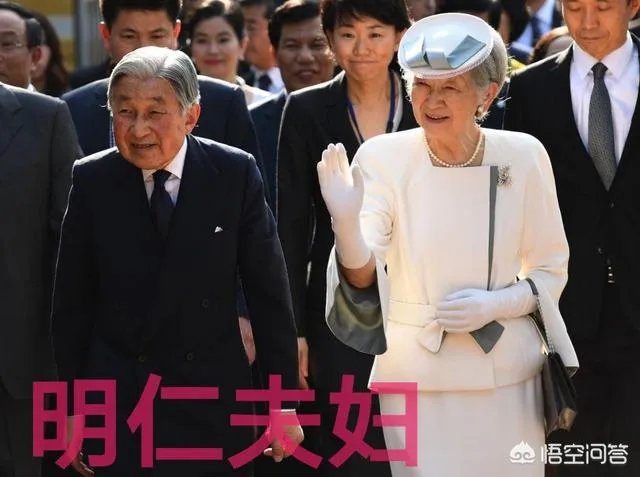 日本天皇为何现在退位?