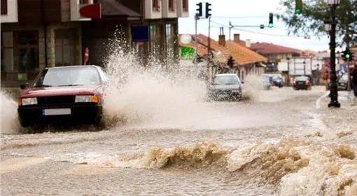 湖南学生被水冲走获救了吗？