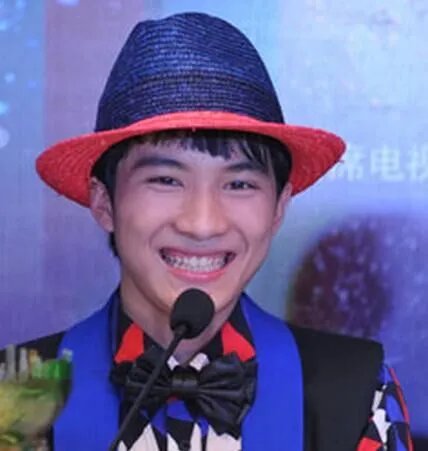 中国达人秀卓君总决赛 草根舞王将冠军收入囊中