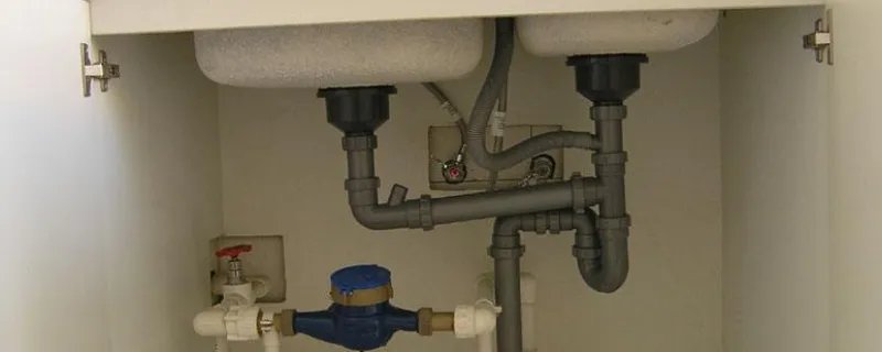 冷水管和热水管串一起会怎样