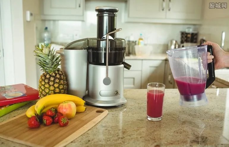 家属如新达成共识 如新涉事果汁已经下架了