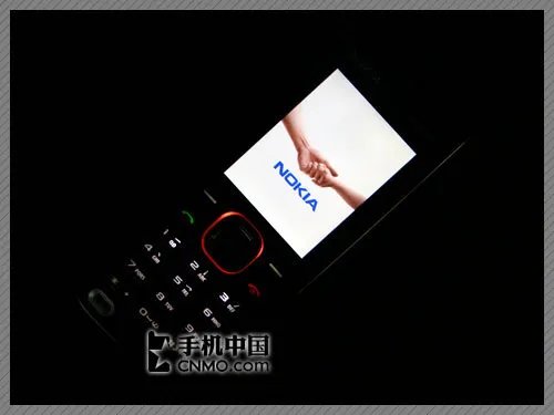 非对称音乐随闪 诺基亚5220XM手机评测