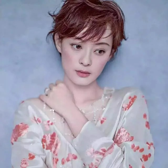 赵丽颖头发越来越短,短发适合怎样的脸型?