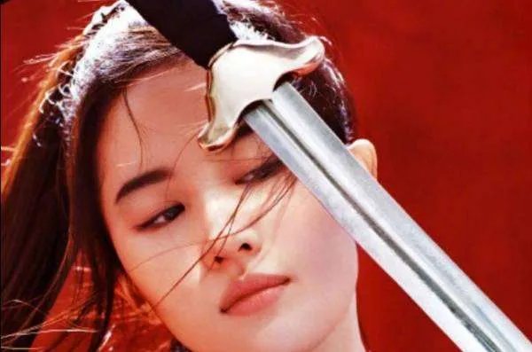 迪士尼的真人花木兰刘亦菲的妆容是唐朝的妆容吗？