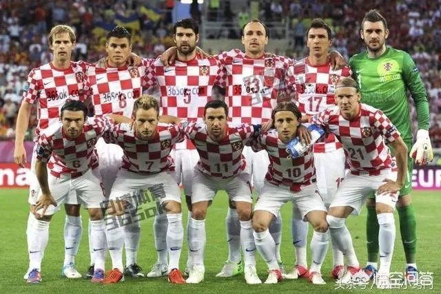 世界杯决赛法国对阵克罗地亚，如何预测总进球数？