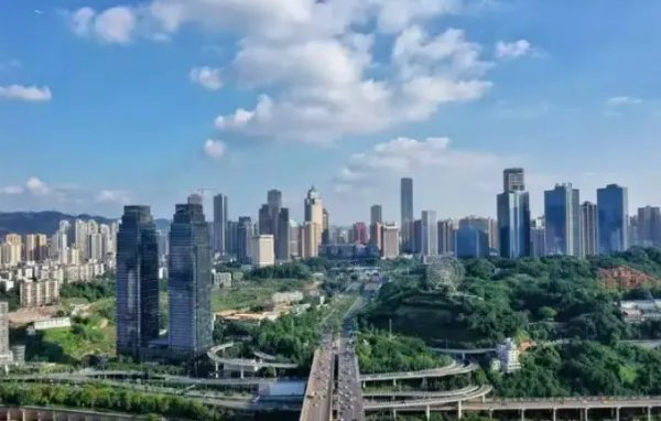 重庆市民称多地闻到刺鼻臭味，当地的空气指数处于什么水平？