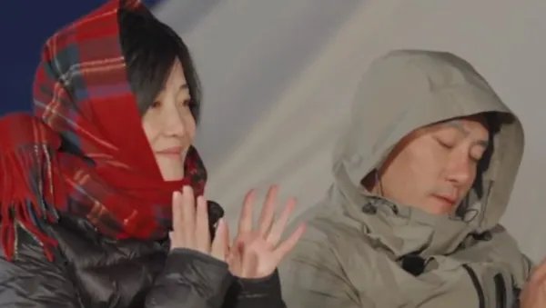 都说旁观者清，大家觉得《再见爱人》中，郭柯宇和章贺最大的问题是什么？