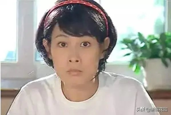 新版《粉红女郎》杀青，你们怎么看万人迷和哈妹的年龄差？