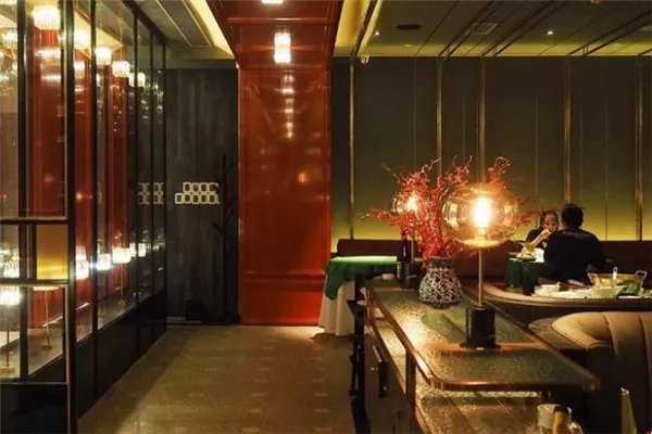 北京高档火锅店排行榜：海底捞上榜，第一在北京只有三家