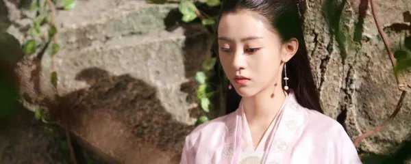 醉玲珑中殷采倩是什么人是谁演的