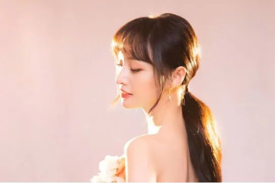 郑爽16岁就被北电录取，18岁启动开挂人生，如今怎么样？