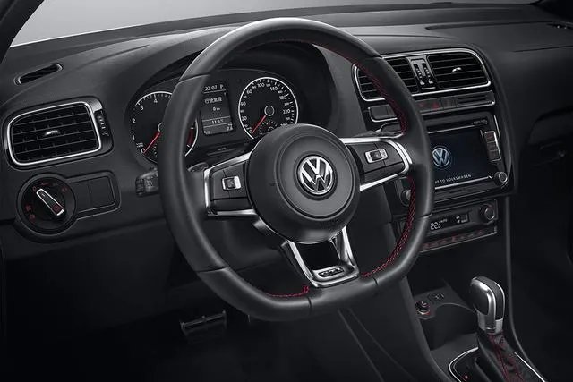 上海大众Polo GTI上市 售价14.69万元