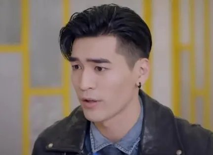 《HIStory4-近距离爱上你》第九第十集播出，台词十分生猛