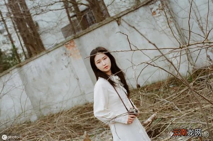 思念是呼吸都会感觉痛 我只剩思念的权利