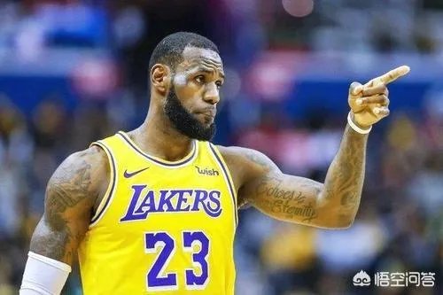 联盟现役所有叫詹姆斯的人,詹姆斯可以是名,也可以是姓,他们组成最强阵容是啥水平?