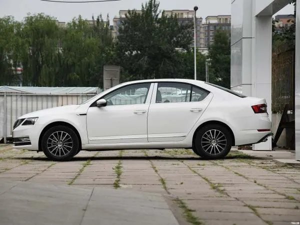 购车新资讯，2019款斯柯达明锐优惠2.5万，最低7.49万起售