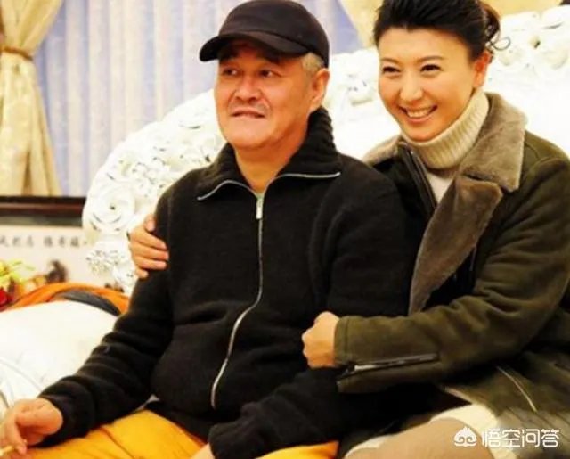 为什么闫学晶二人转感人？