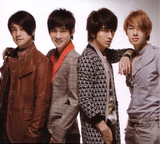 为什么当初F4这么火，现在杳无音讯？