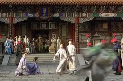 甄嬛传里有哪些穿帮镜头？