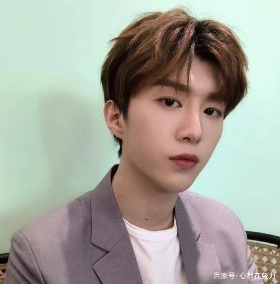 终于瞒不住了，范冰冰与范丞丞的关系曝光，这次不喊弟弟了，喊的是什么？