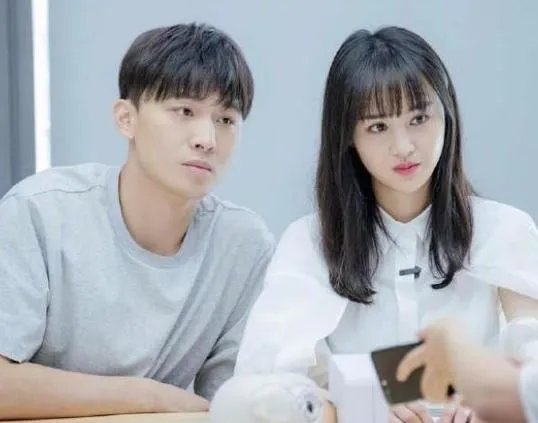 郑爽前任张恒已无资产可执行，为何分手了大家还总是喜欢旧事重提？