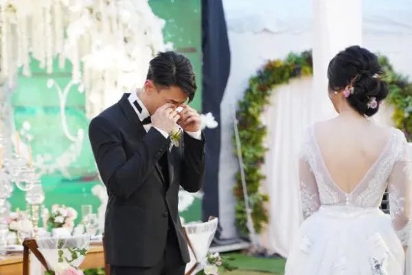 吴尊发长文致谢,他都说了啥?