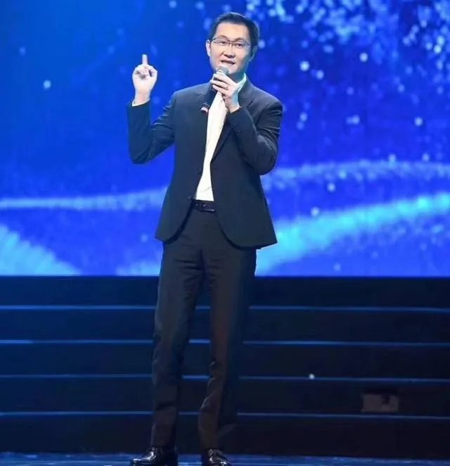 六神磊磊文笔比较容易让人接受