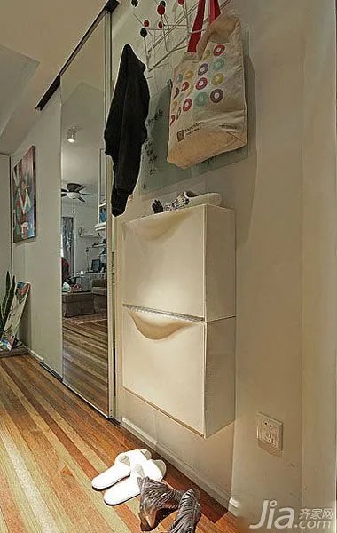 床下储藏室 35平北欧风小户型变形记