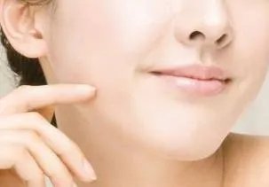 打玻尿酸除皱好不好