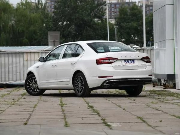 购车新资讯，2019款斯柯达明锐优惠2.5万，最低7.49万起售
