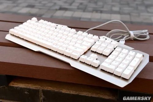 狼派虚空战舰机械版长期试用评测 手感胜原厂