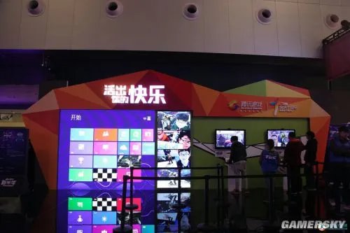 TGC 2013：腾讯嘉年华今日开启 带你逛场馆看美女