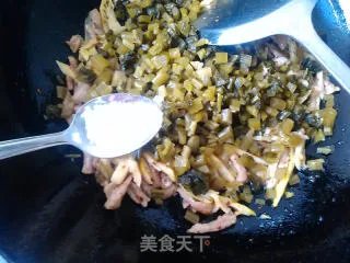 雪里蕻炒肉丝